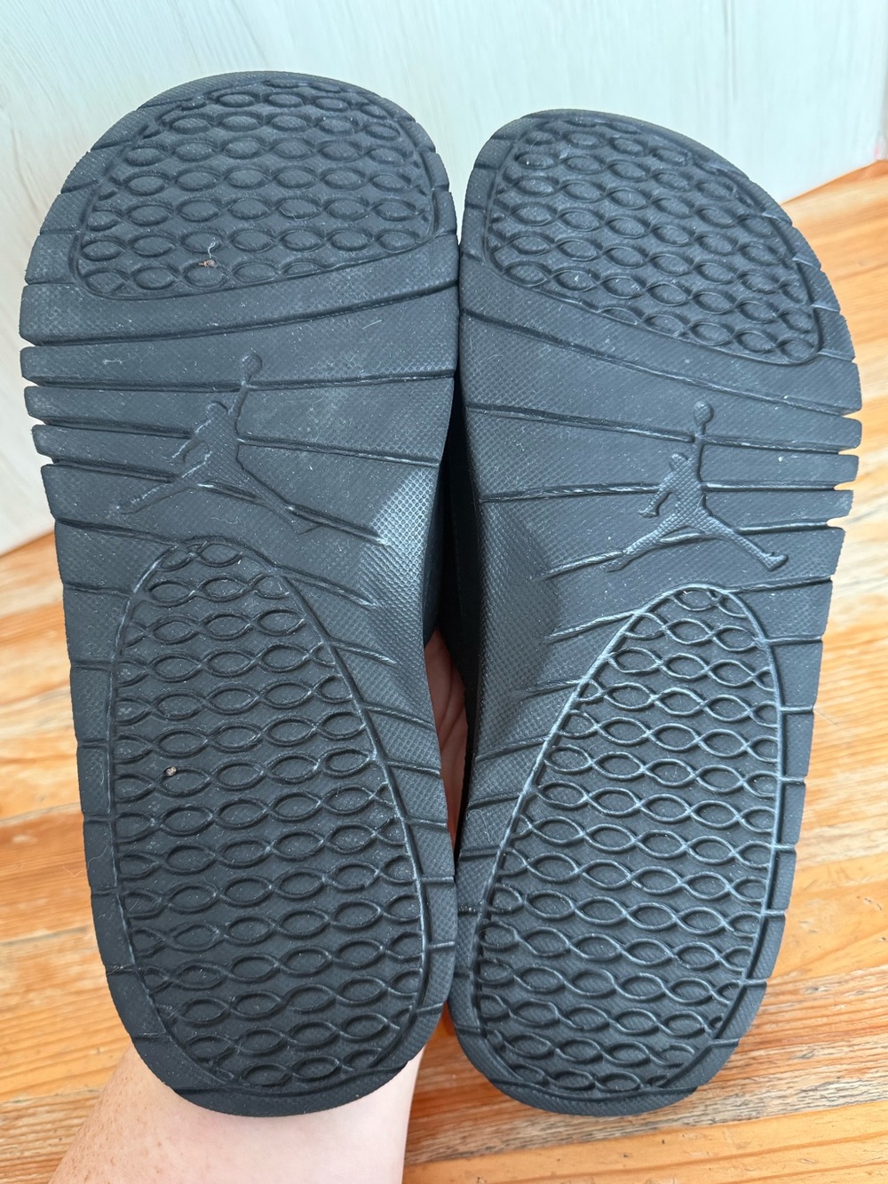 Nike Air Jordan Hydro 8 Retro Slide Sandals Men’s 11 Black Red (Scented 😆) VGUC - Picture 9 of 15